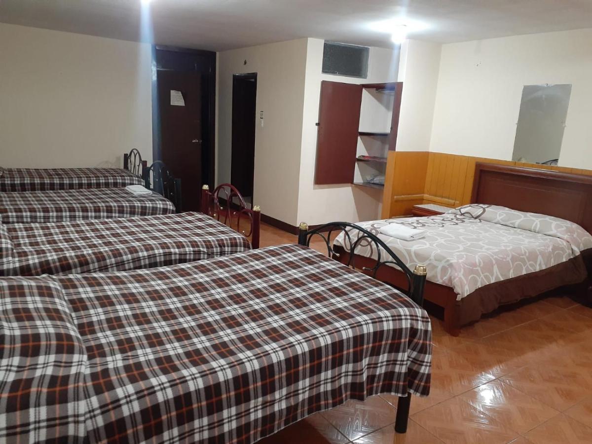 Hotel Central Латакунга Екстериор снимка